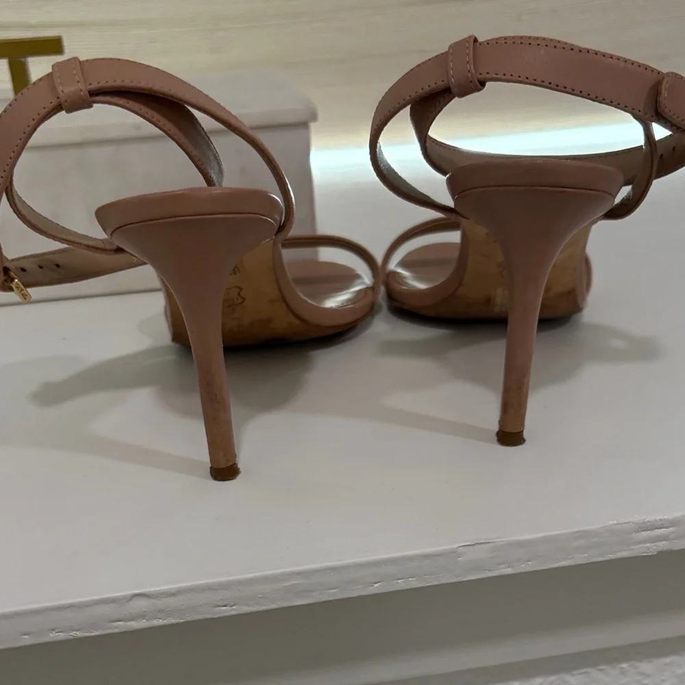 Tory Burch Nude Sandals - Picture 3 of 4